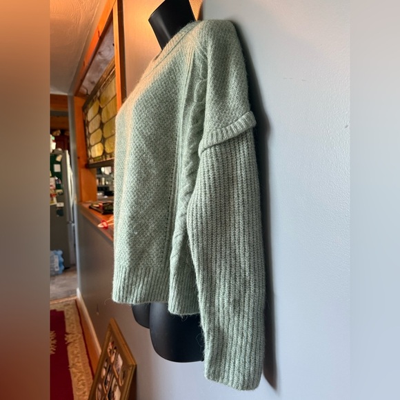 Madewell Green Knit Sweater with Cable Knit Detail Women's Sz S **PTP 24" - Picture 2 of 7